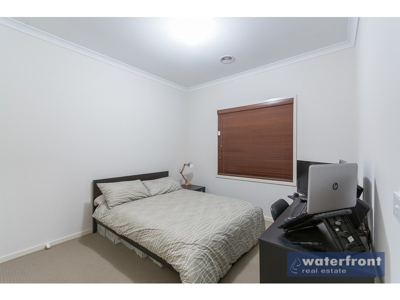 18 Barnsley Street, Truganina VIC 3029