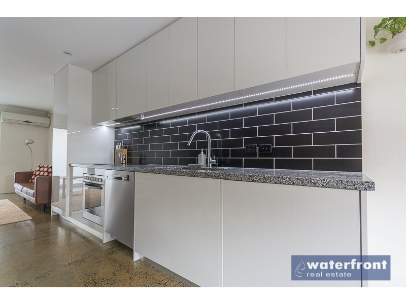 6/5 Barkly Street, Brunswick East VIC 3057