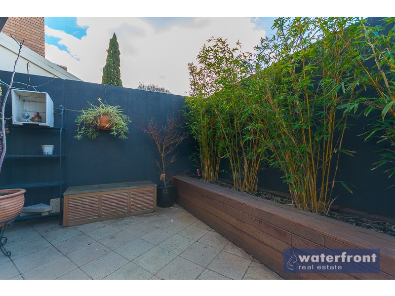 6/5 Barkly Street, Brunswick East VIC 3057