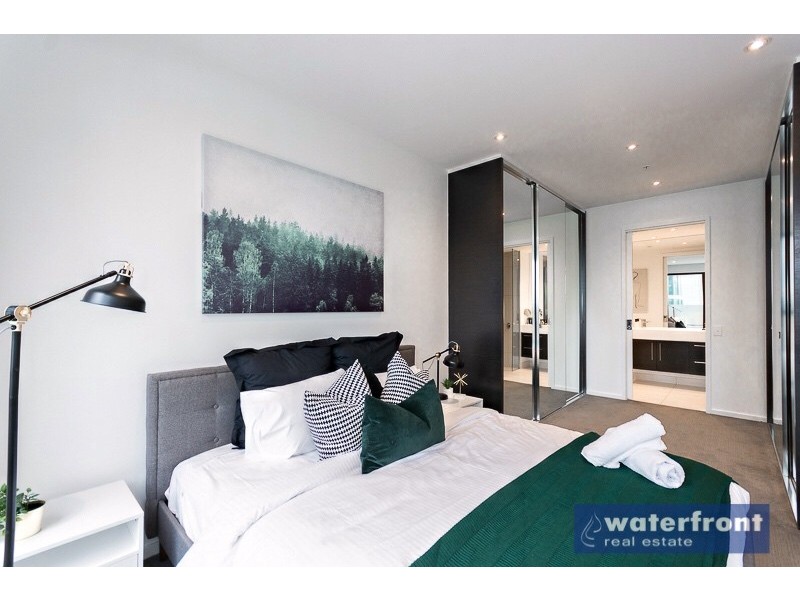 1005/9 Power Street, Southbank VIC 3006