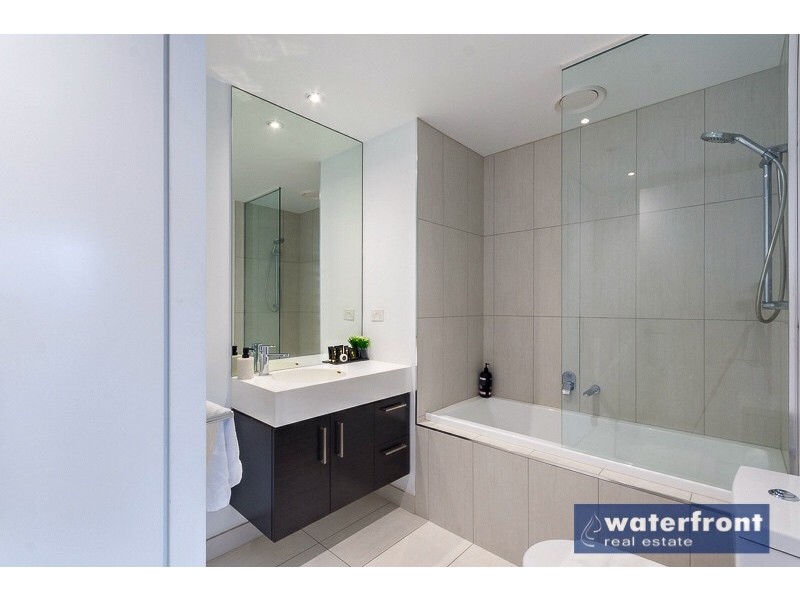 1005/9 Power Street, Southbank VIC 3006