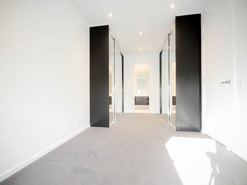 1005/9 Power Street, Southbank VIC 3006