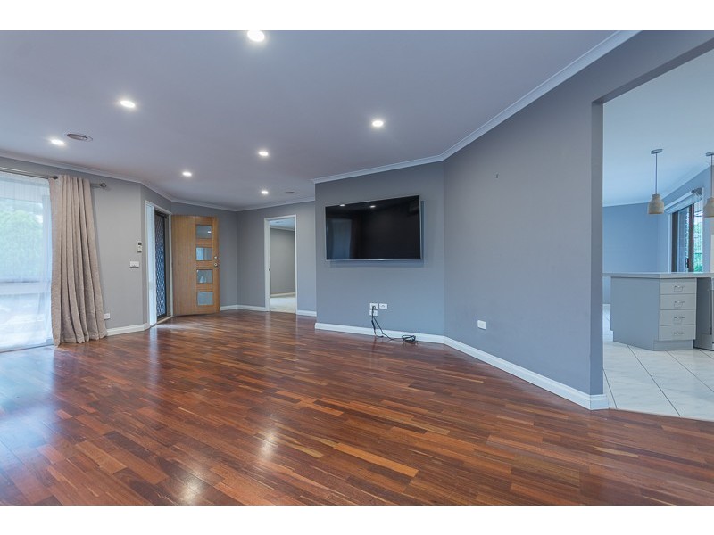 7 Ketwick Court, Sydenham VIC 3037