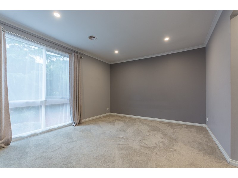 7 Ketwick Court, Sydenham VIC 3037