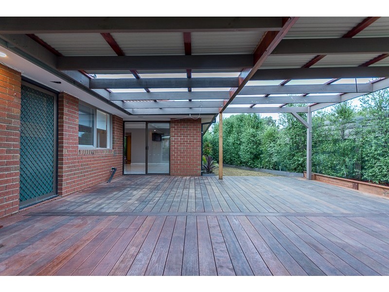 7 Ketwick Court, Sydenham VIC 3037