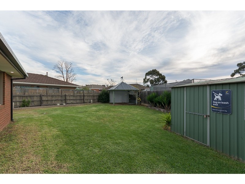 7 Ketwick Court, Sydenham VIC 3037