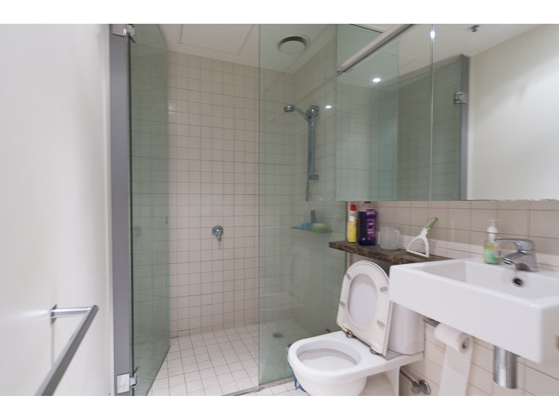 516/757 Bourke Street, Docklands VIC 3008
