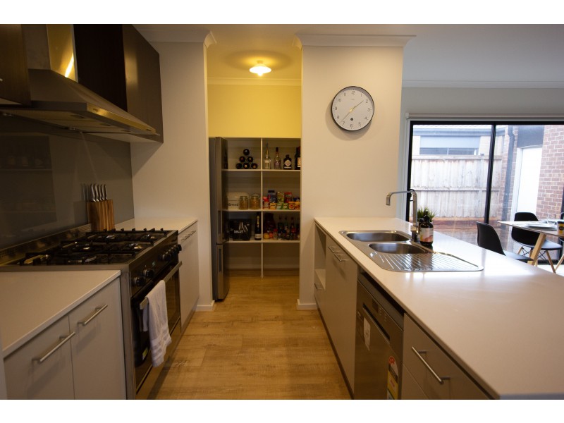 17 Seed Avenue, Truganina VIC 3029