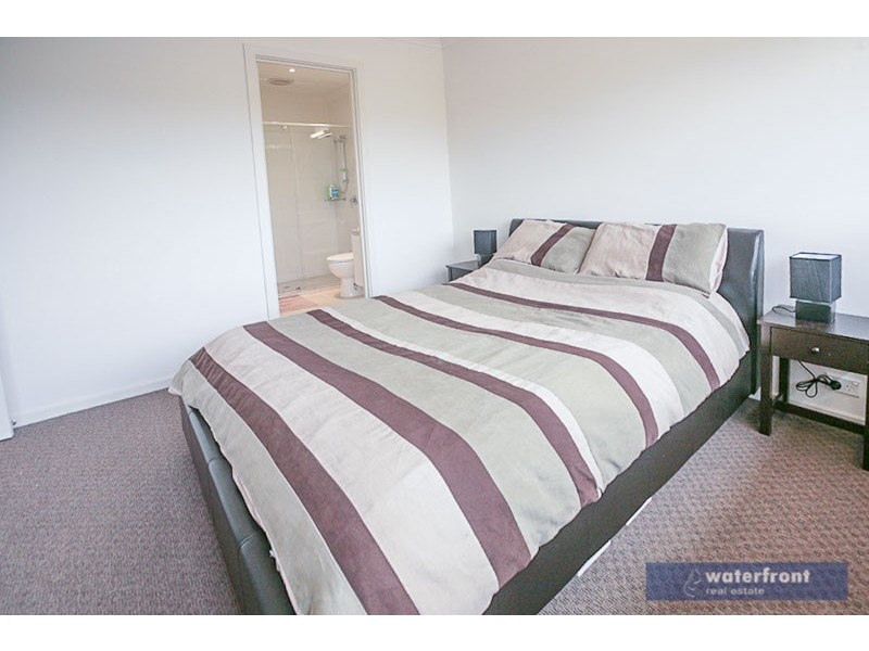 2 Sierra Avenue, Sunshine West VIC 3020