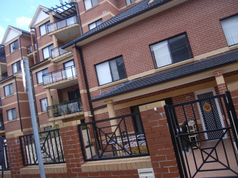 2/1-9 MOUNT Place, Burwood NSW 2134