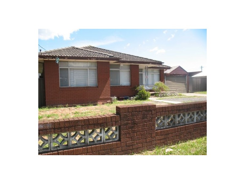 94 ROBERTS Road, Greenacre NSW 2190
