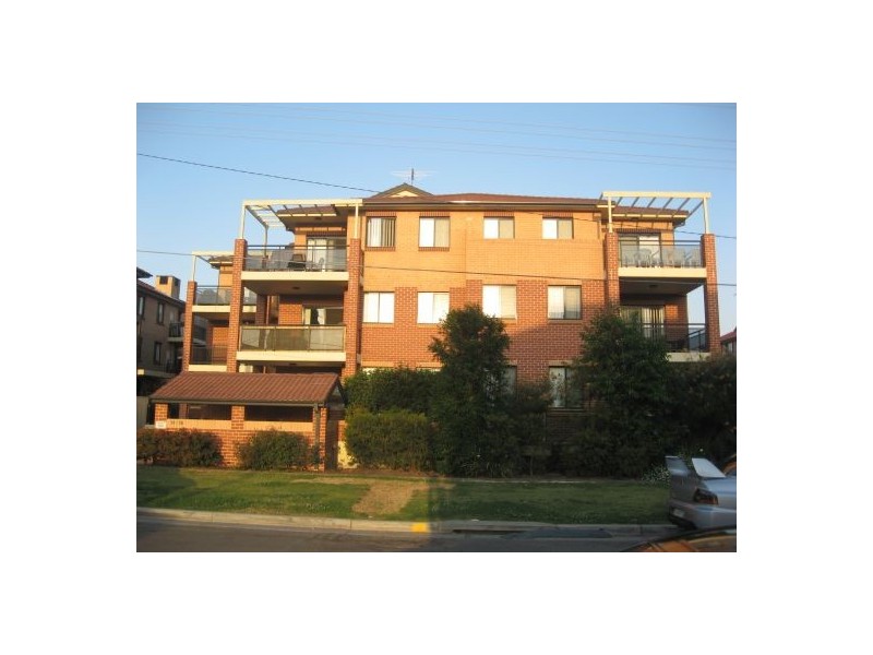 10/14-16 REGENTVILLE Road, Jamisontown NSW 2750