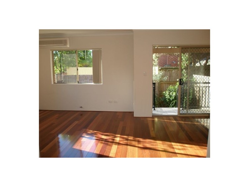 213-215 Queen Street, Concord West NSW 2138