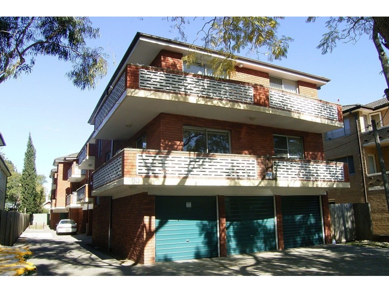 2/50 BURLINGTON ROAD, Homebush NSW 2140