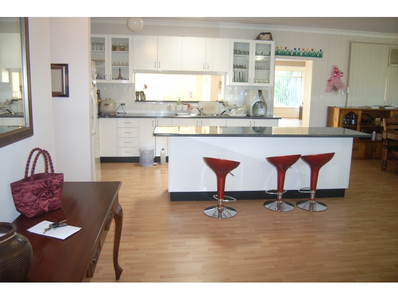 8 Suva Crescent, Greenacre NSW 2190