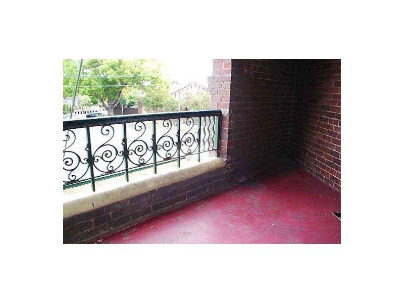 1/54 THOMPSON AVE, Drummoyne NSW 2047