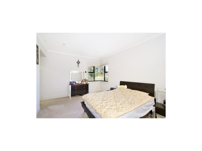 33/2 Bay Drive, Meadowbank NSW 2114