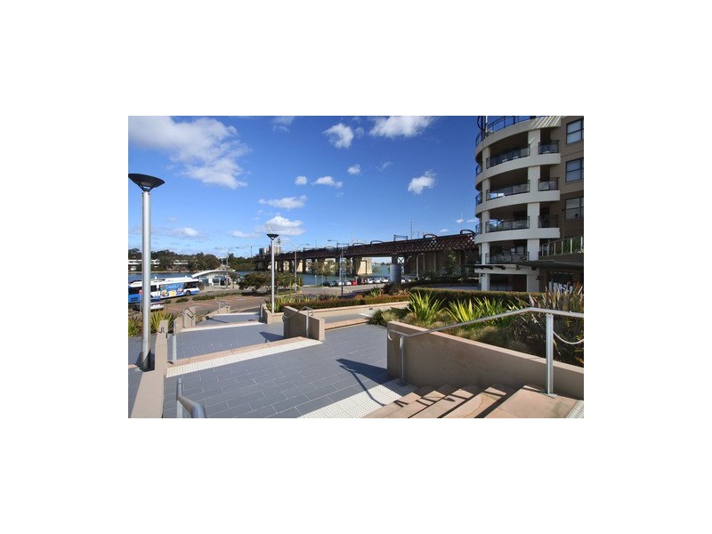 33/2 Bay Drive, Meadowbank NSW 2114