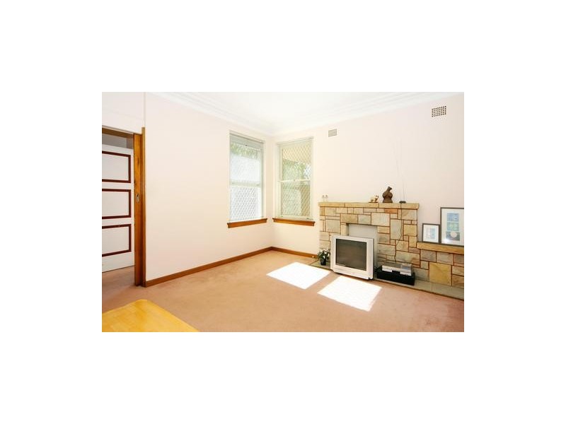20 Llandillo Avenue, Strathfield NSW 2135