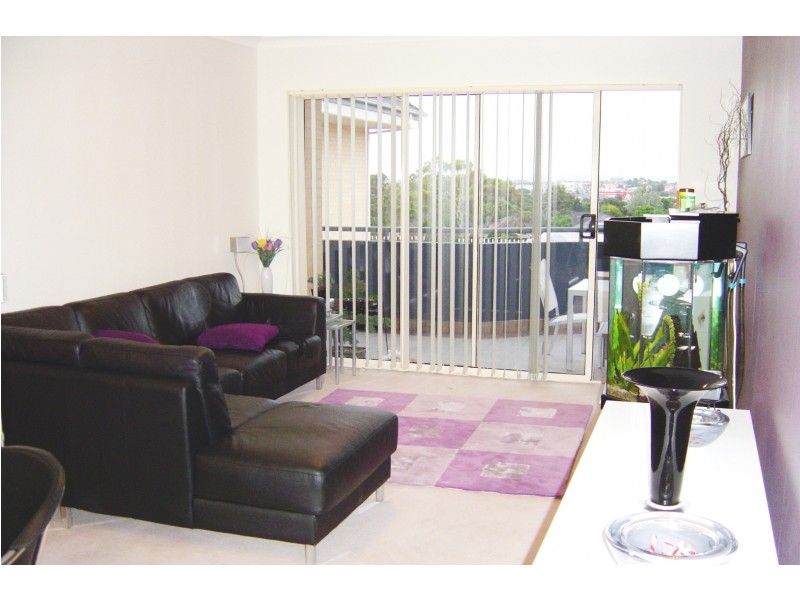 52/98 Chandos Street, Ashfield NSW 2131