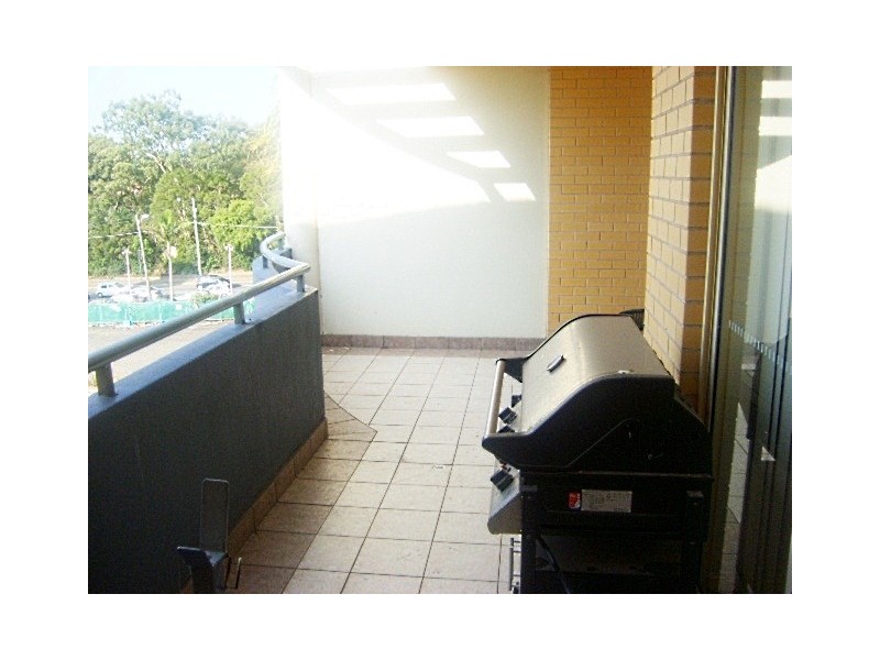 52/98 Chandos Street, Ashfield NSW 2131