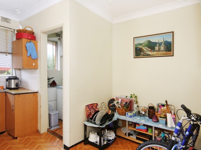 37 Mckern Street, Campsie NSW 2194