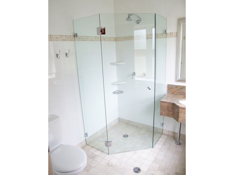 2 ABBOTSFORD RD, Homebush NSW 2140