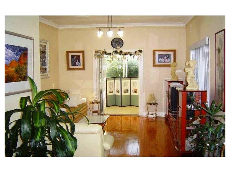 39 Boronia Street, Granville NSW 2142