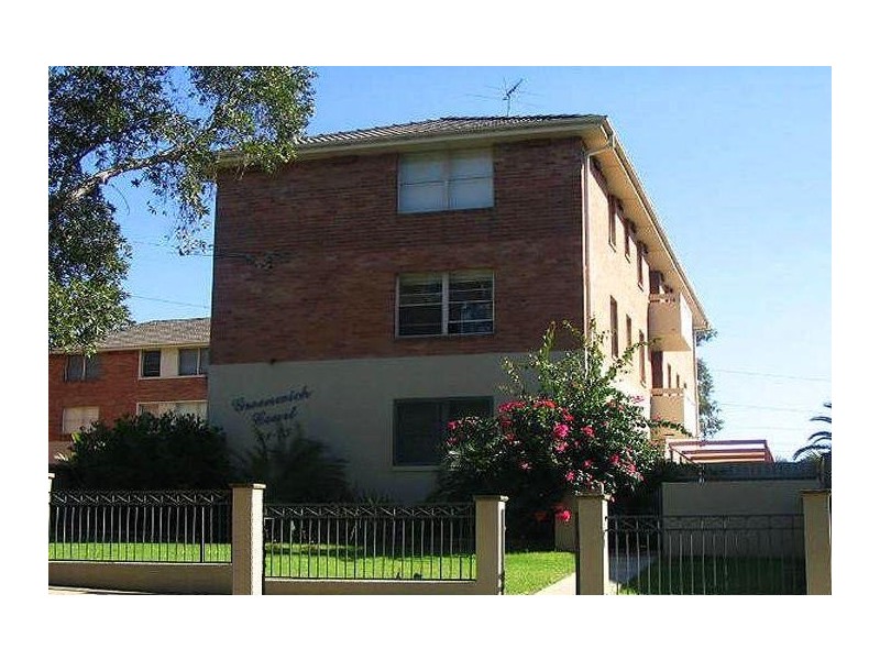 6/21 Marlene Crescent, Greenacre NSW 2190