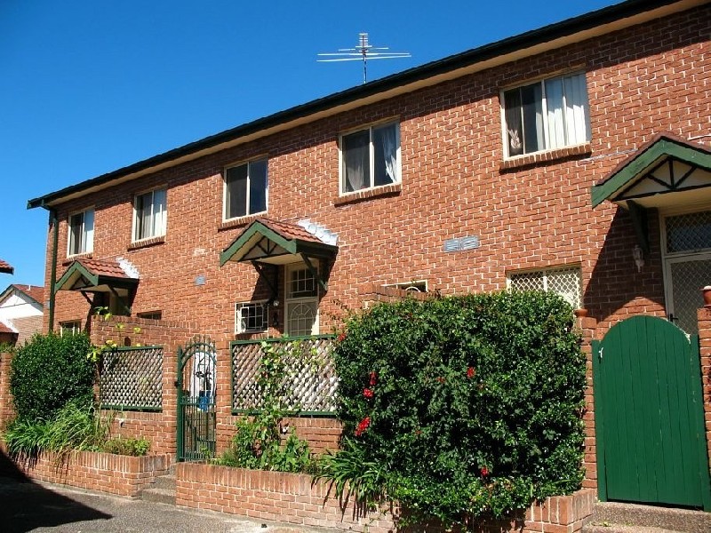 13/2-4 Byer Street, Enfield NSW 2136