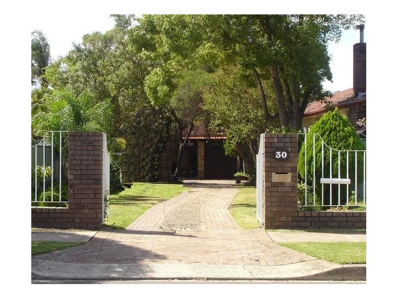30 Renown Street, Wiley Park NSW 2195