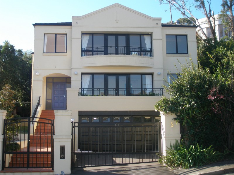 5 The Avenue, Linley Point NSW 2066