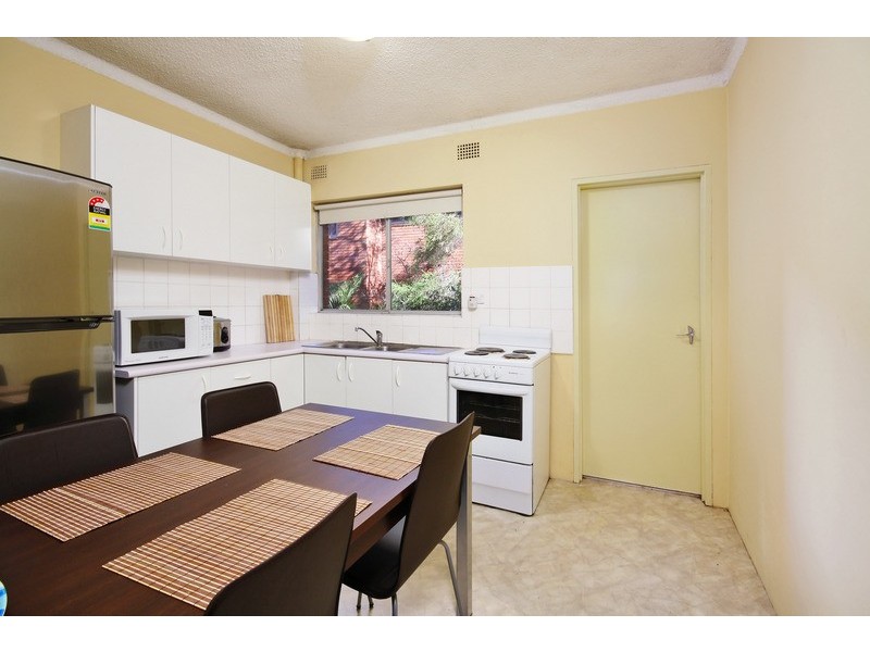 33 Henley Road, Homebush West NSW 2140