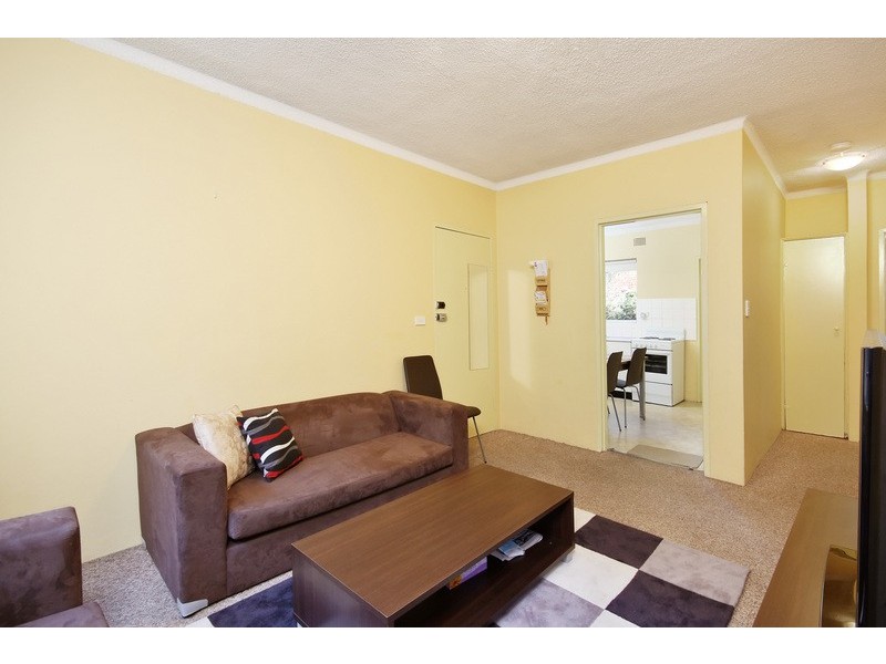 33 Henley Road, Homebush West NSW 2140