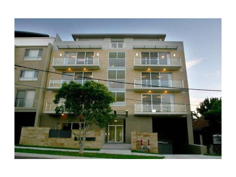 Strathfield NSW 2135