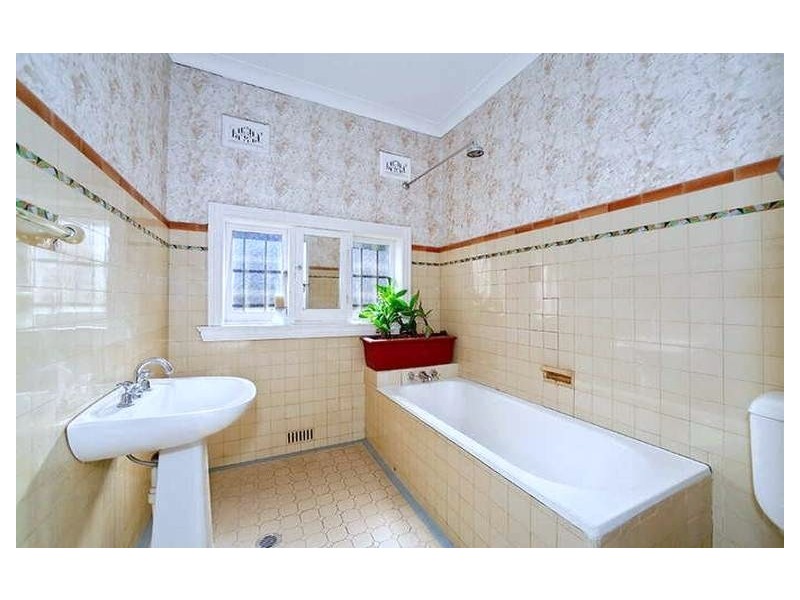 Strathfield NSW 2135