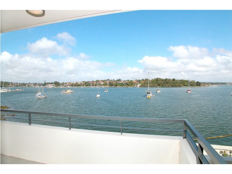 1 Regatta Way, Cabarita NSW 2137