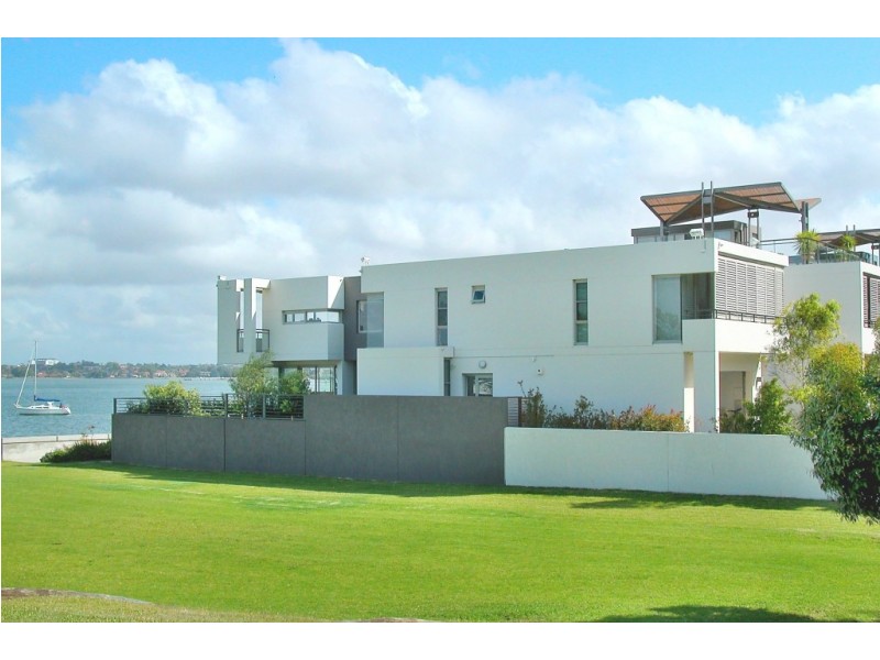 1 Regatta Way, Cabarita NSW 2137