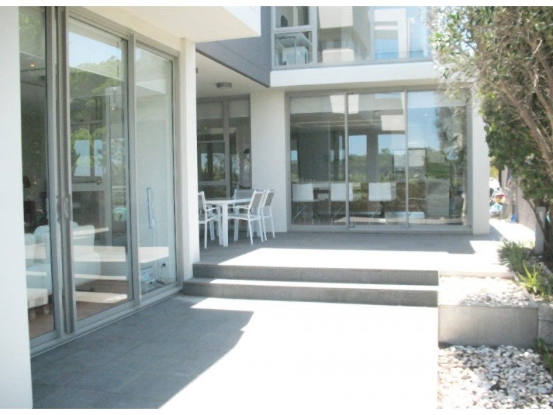 1 Regatta Way, Cabarita NSW 2137