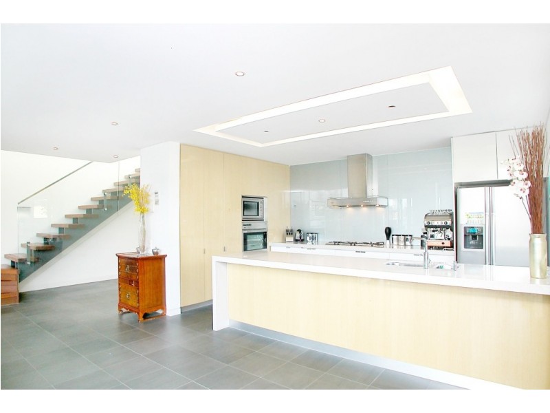 1 Regatta Way, Cabarita NSW 2137