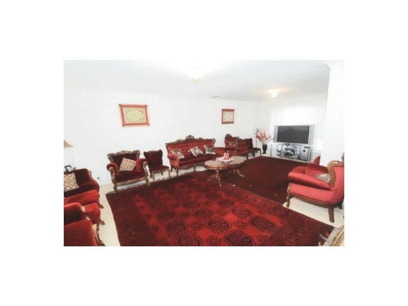 18 Marsden Avenue, Kellyville NSW 2155