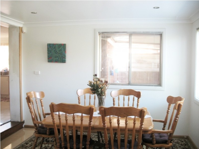 91 Oak Drive, Georges Hall NSW 2198