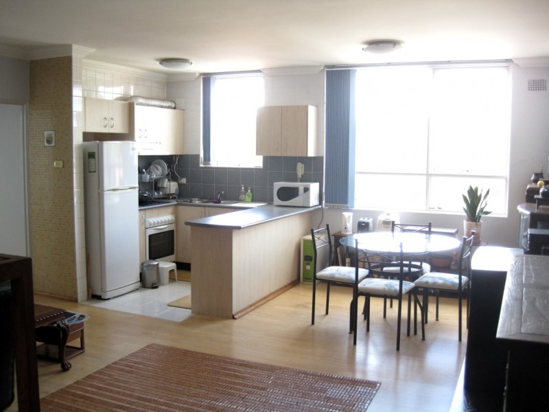 9/229 King Georges Street, Roselands NSW 2196