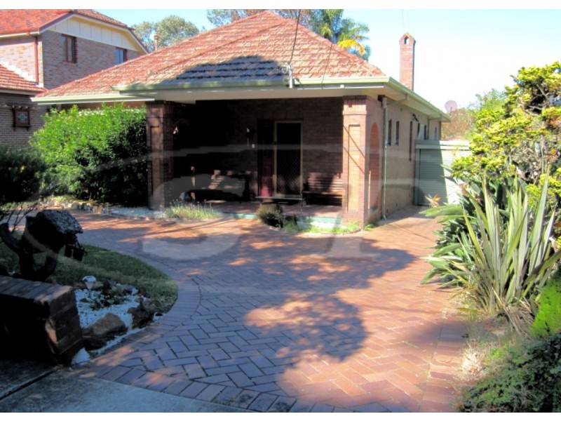 10 Birnam Grove, Strathfield NSW 2135