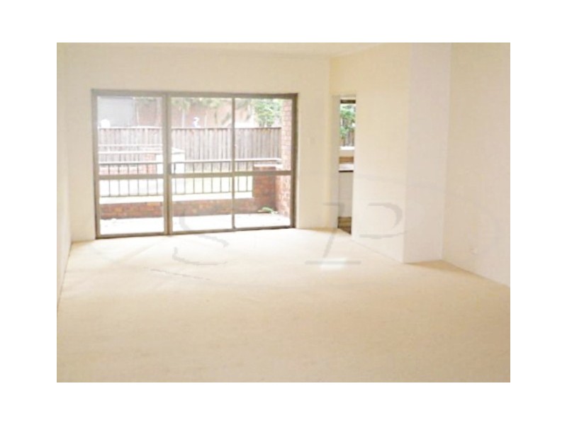 8/13 Hampstead Road, Homebush West NSW 2140