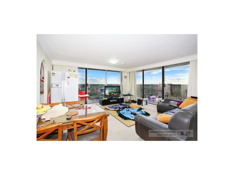 18F/30-34 Churchill Avenue, Strathfield NSW 2135