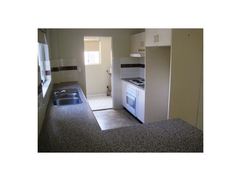 4/25-27 Myrtle St, Bankstown NSW 2200