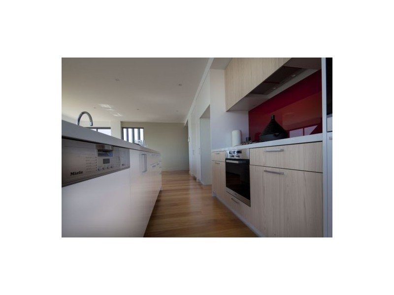 A5.503 17 Honeysuckle Drive, Newcastle NSW 2300