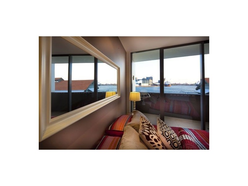 A4.202/15 Honeysuckle Drive, Newcastle NSW 2300