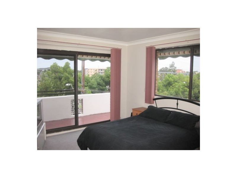 8/40 The Crescent, Homebush NSW 2140